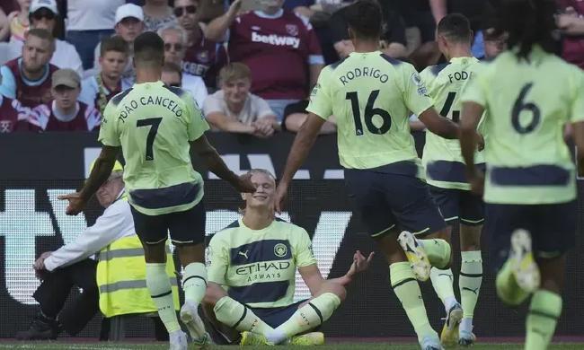 体坛女神盘点：乐天女孩黄禹菡，身材高挑五官立体人称小芭比