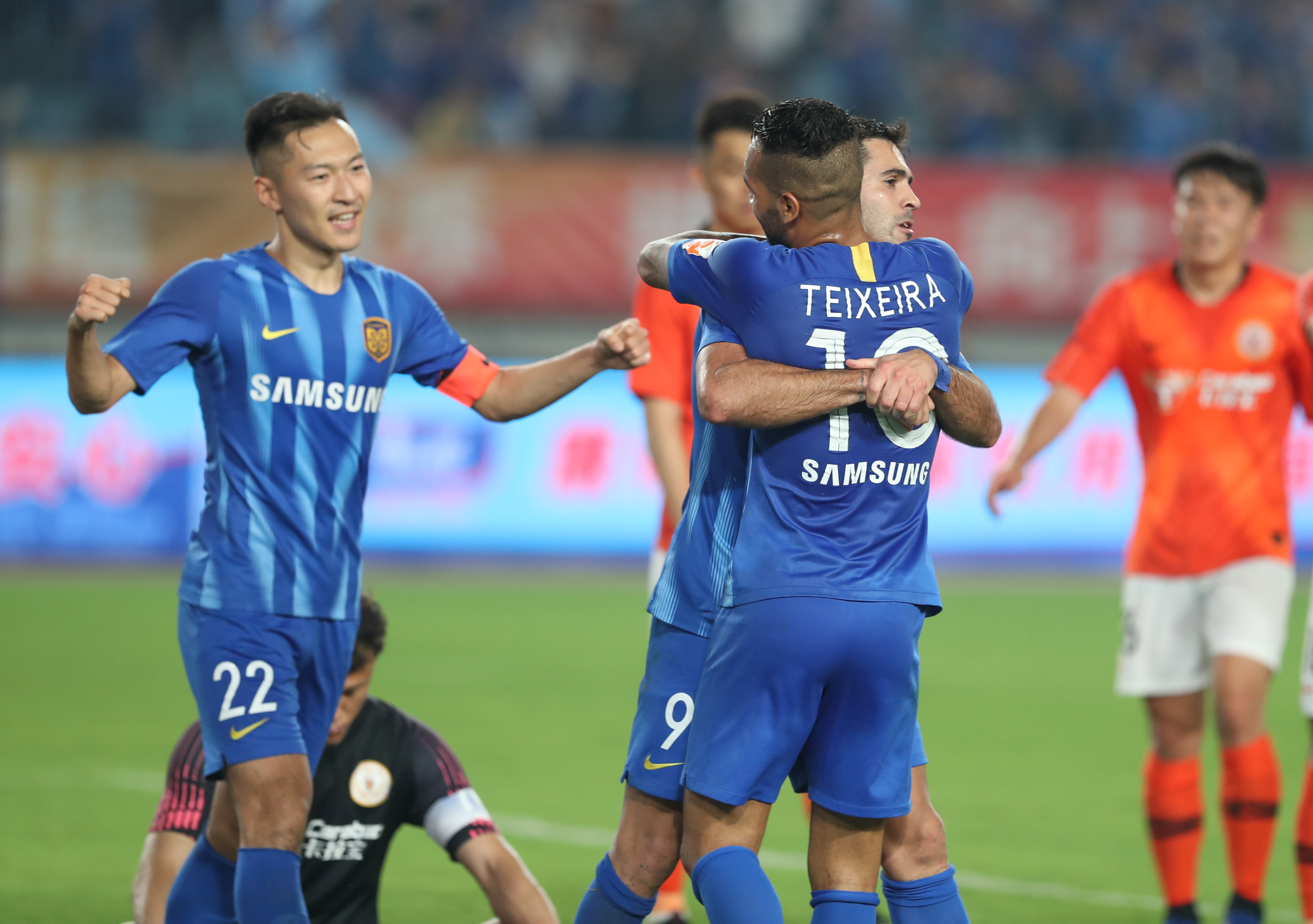 仅用19场！迪亚斯本赛季至今助攻数已超上赛季